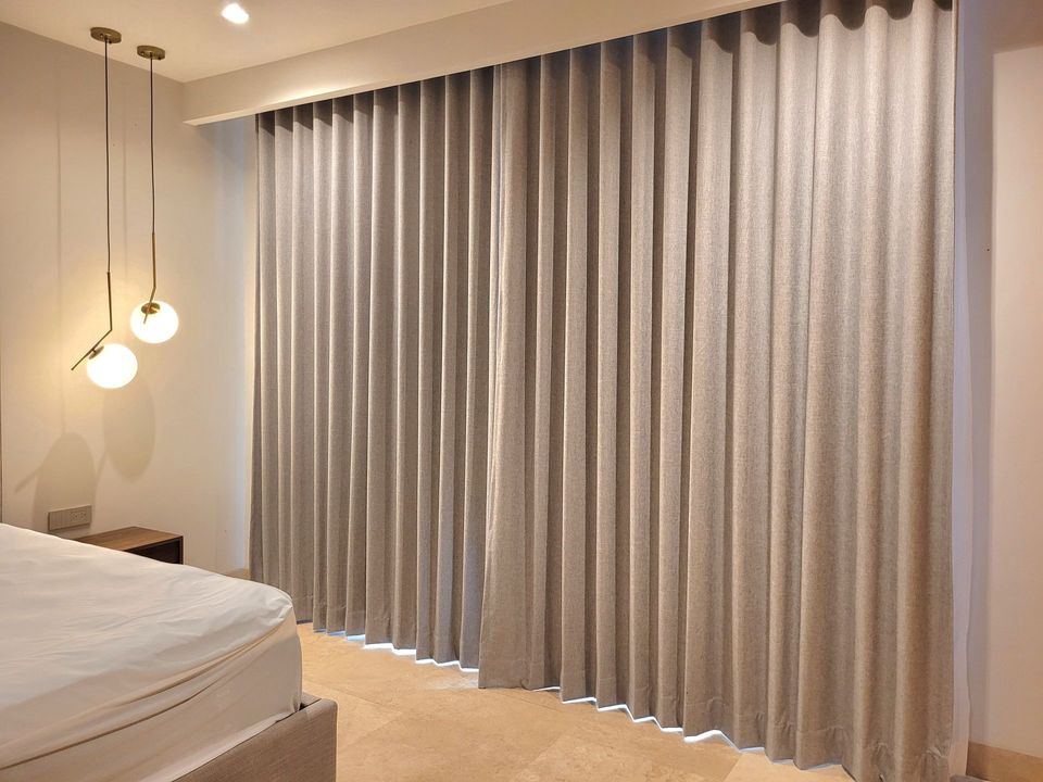 INSTALACION DE CORTINAS