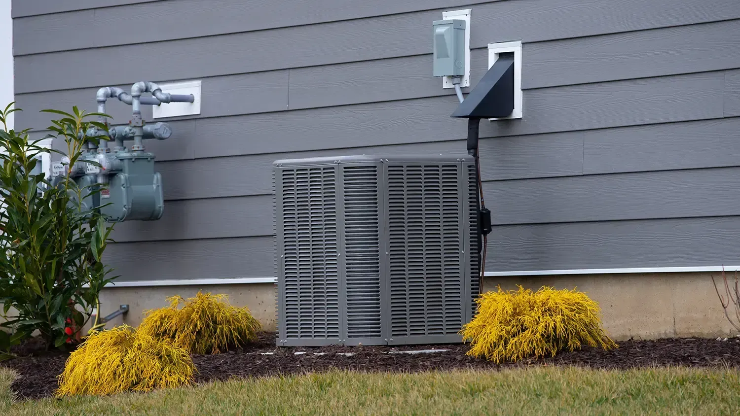 AC installation outside a residential home