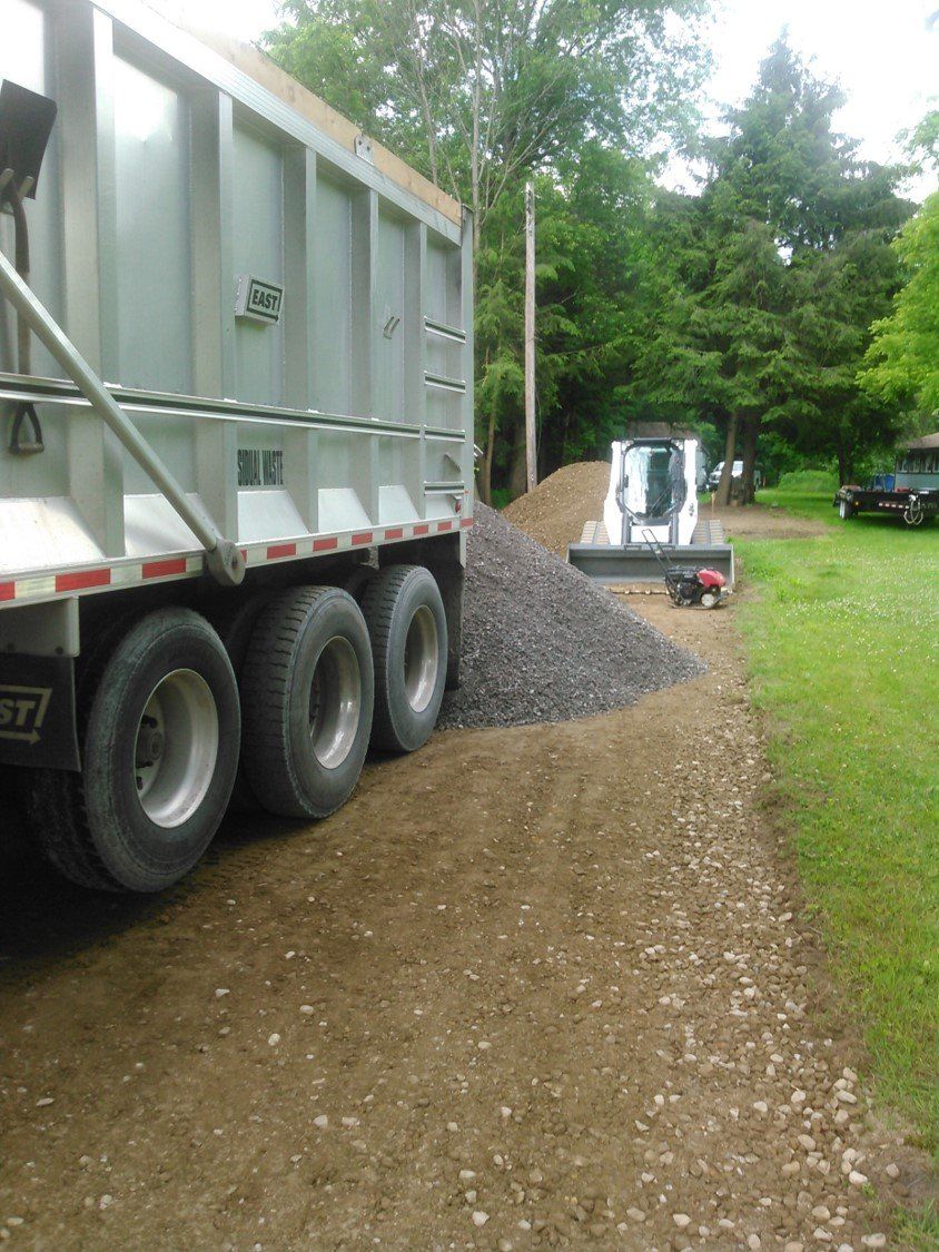 Contractors — Semi-Trailer Truck With Gravel in Slippery Rock, PA