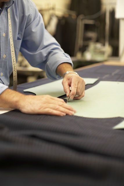 Marking fabric from pattern for tailored suit 1
