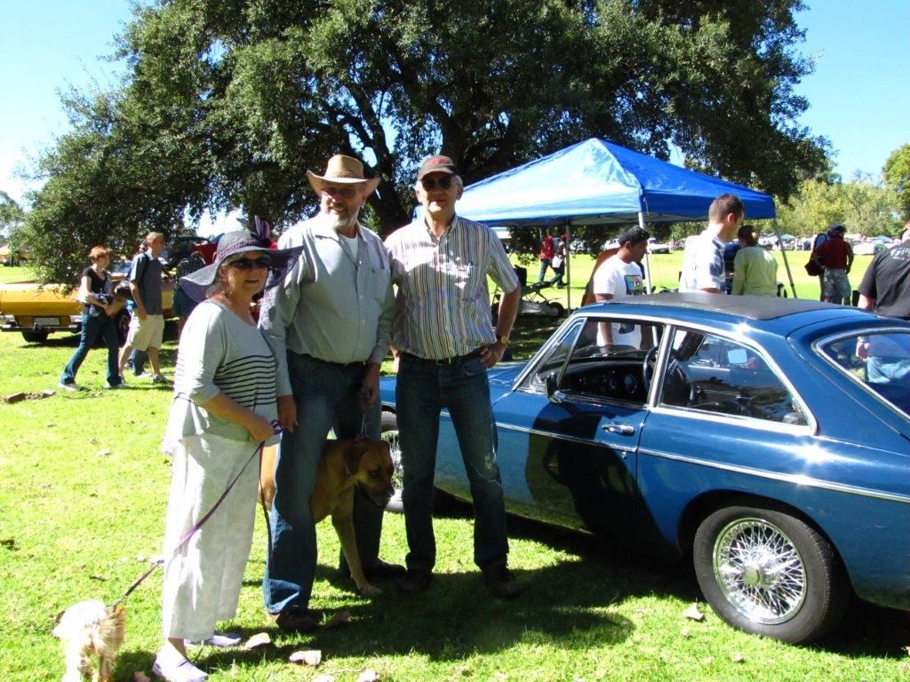 BLue MG on Angelas Picnic