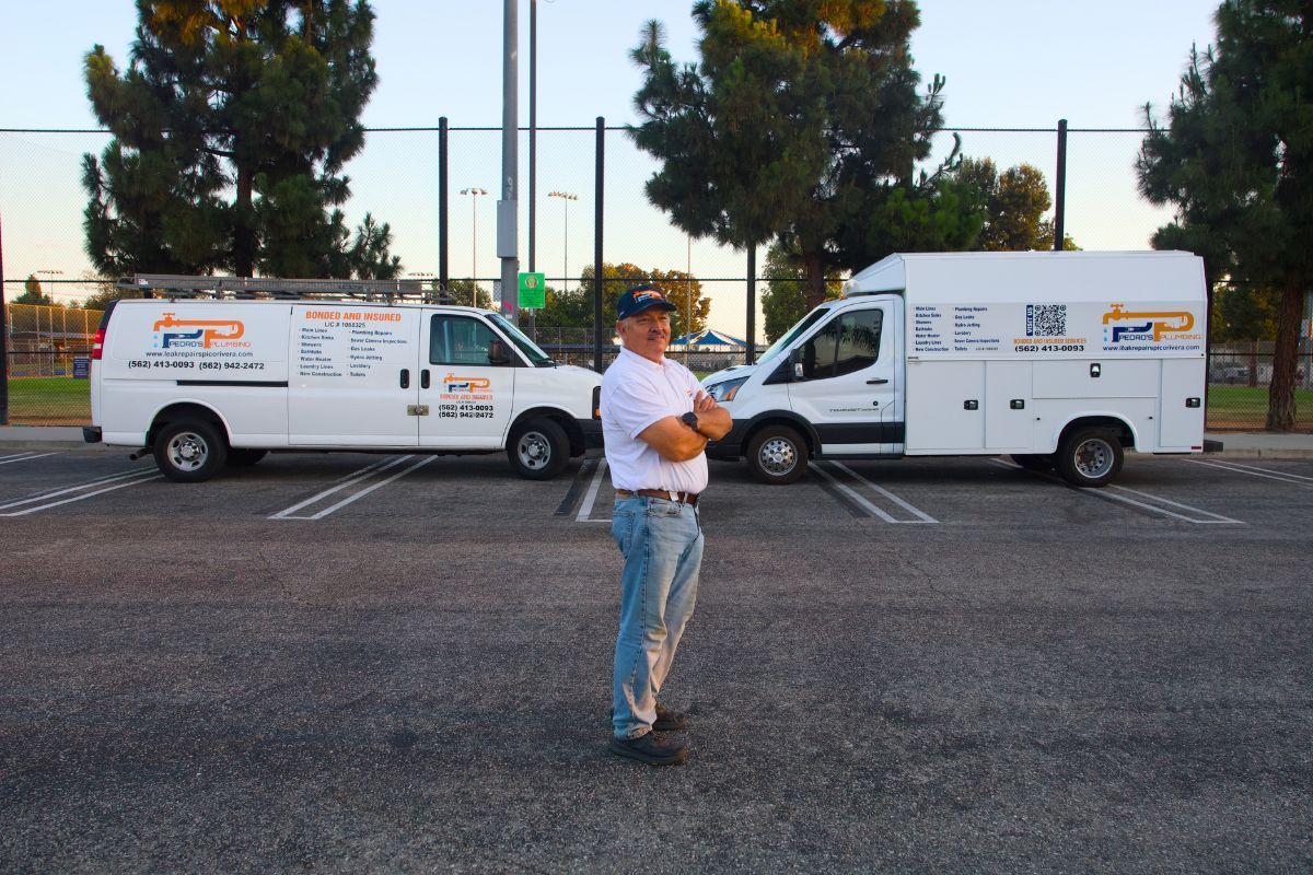 Pedro's Plumbing technician providing free plumbing estimates in Los Angeles and Pico Rivera
