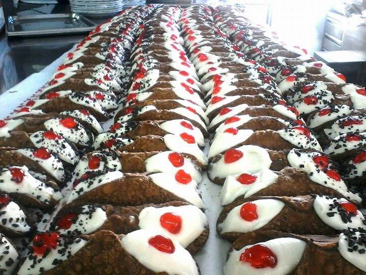 cannoli siciliani
