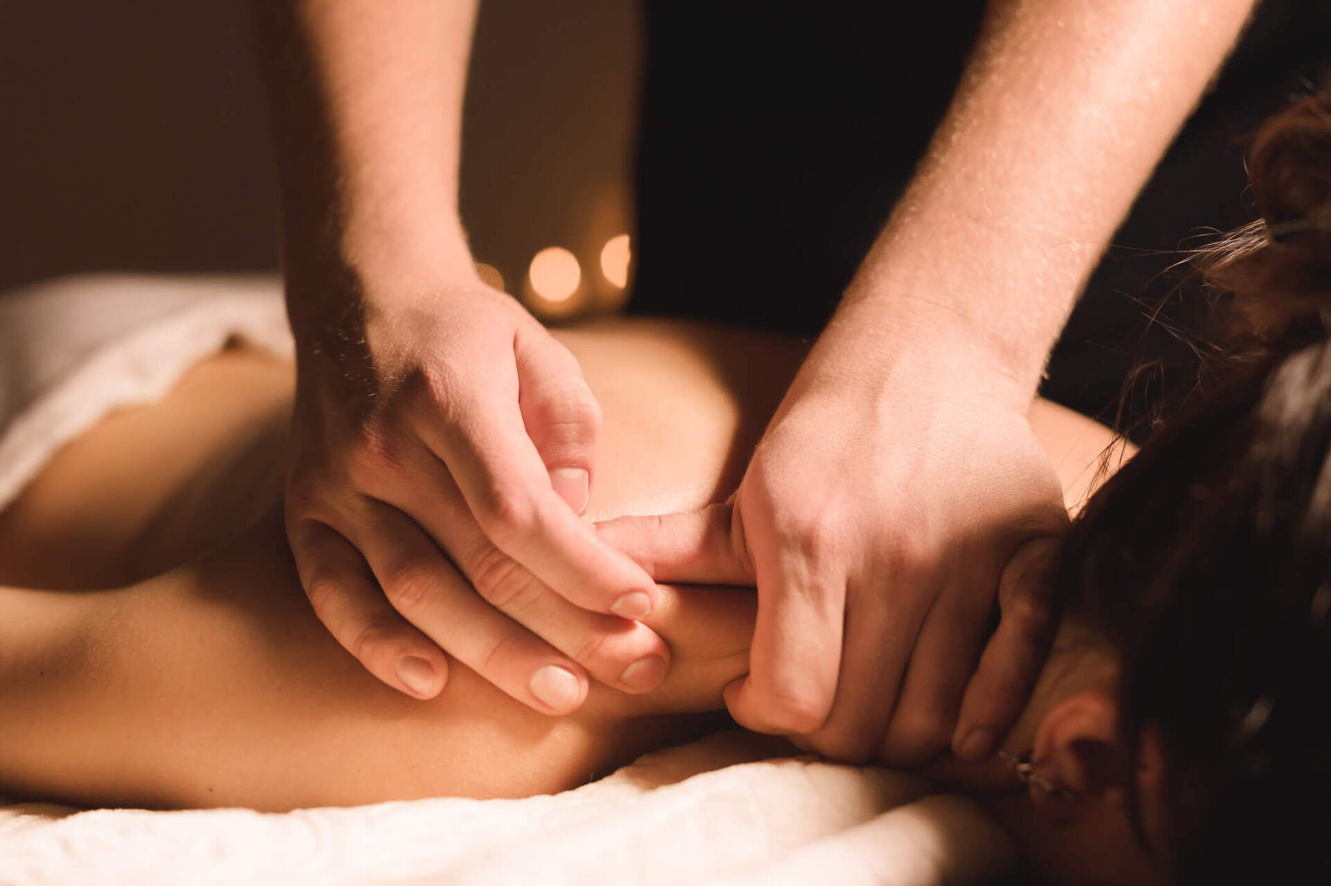 Therapeutic Neck Massage — Milwaukee, WI — Infinity Massage