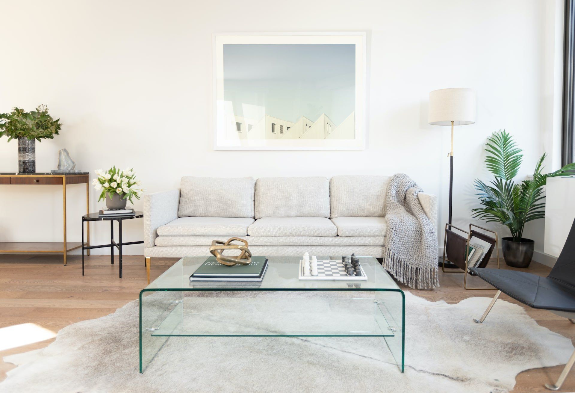 445 W 35 living room