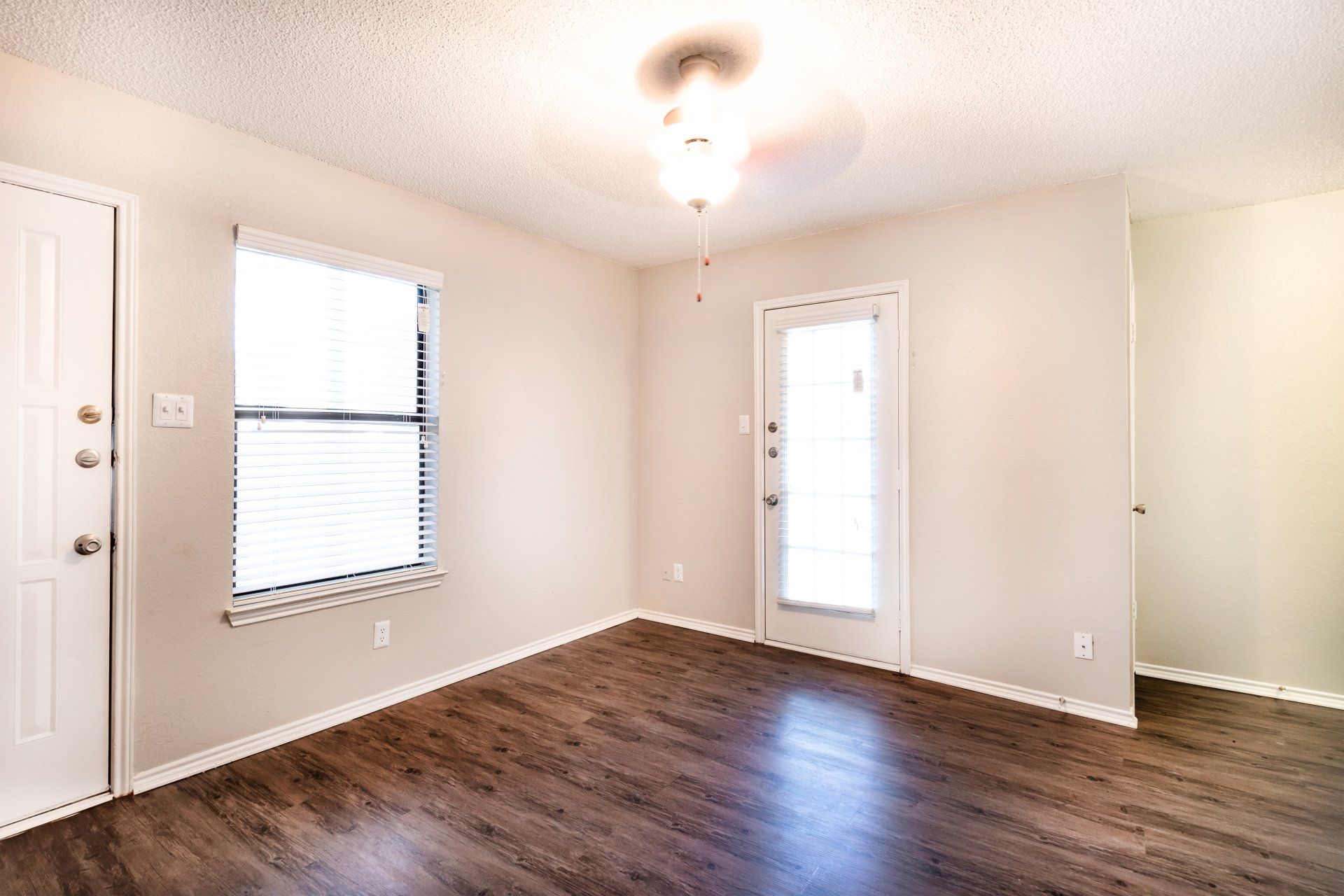 Azlewood Apartment Gallery