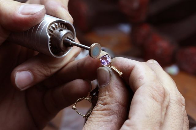 Jewelry Cleaning & Refinishing, Southeastern MA