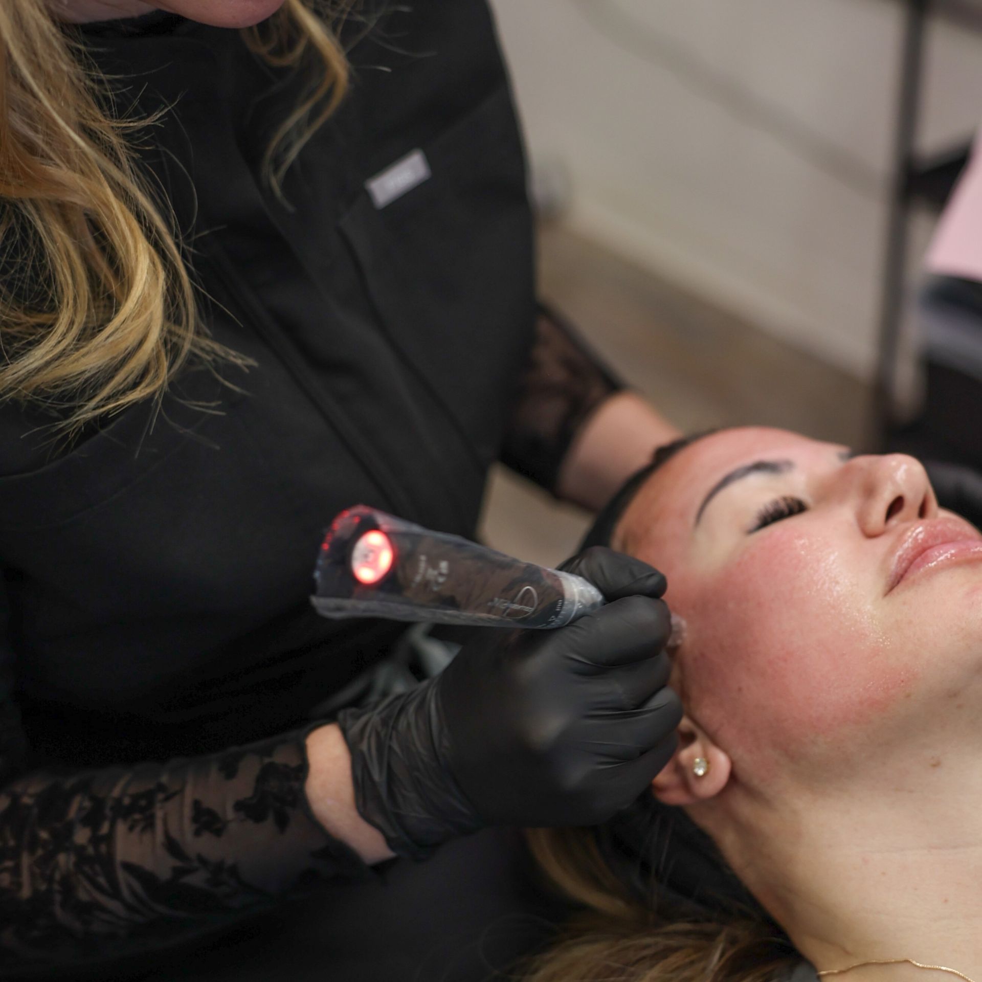 Microneedling boosts collagen, refines texture, and restores that healthy, luminous glow — paired with medical-grade serums for elevated results.