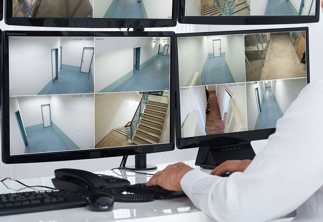 Seguridad y monitoreo
