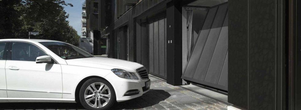 automazione porta garage