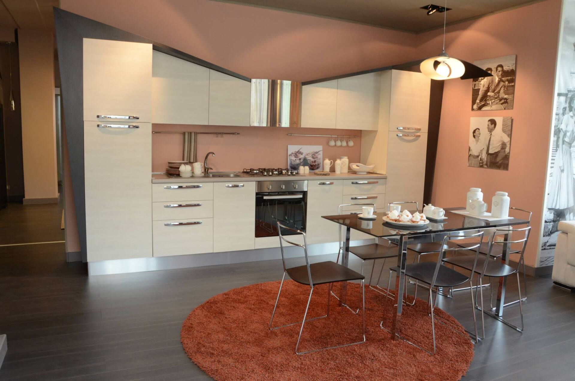 dettaglio cucina moderna realizzata su misura