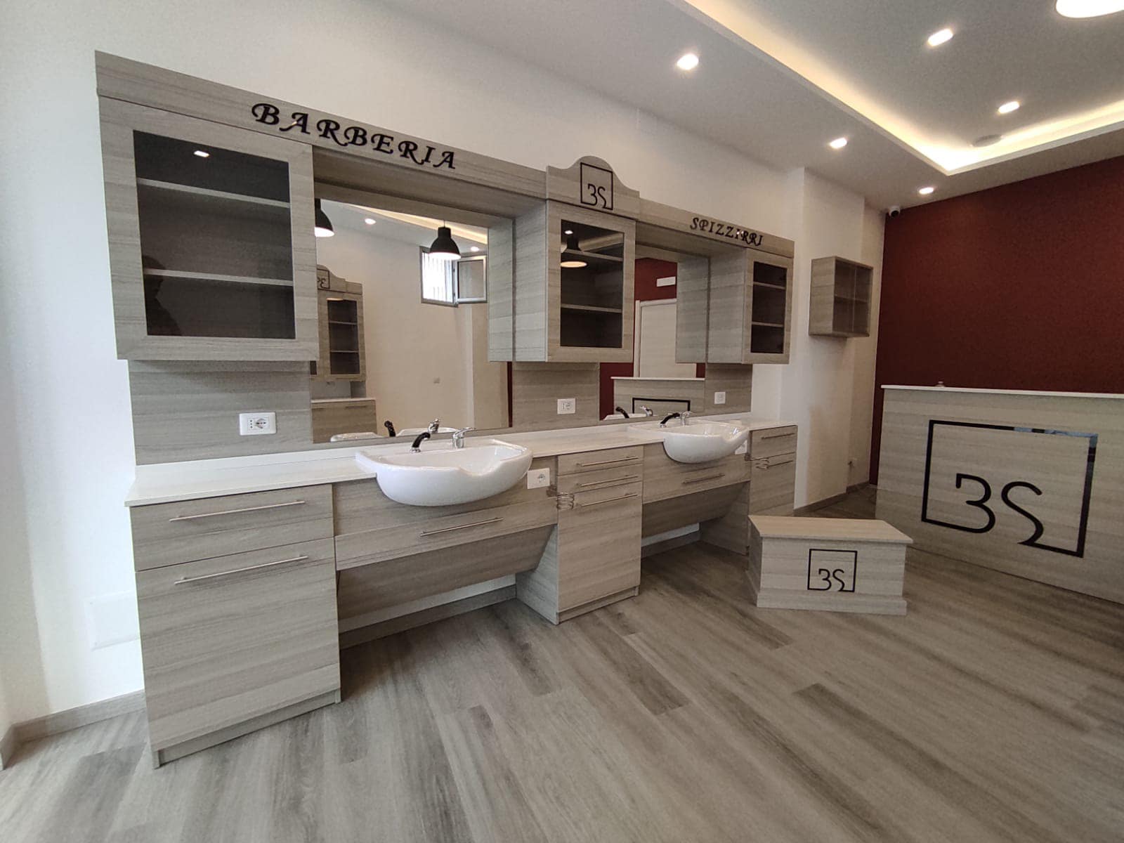 salone parrucchieri arredi su misura