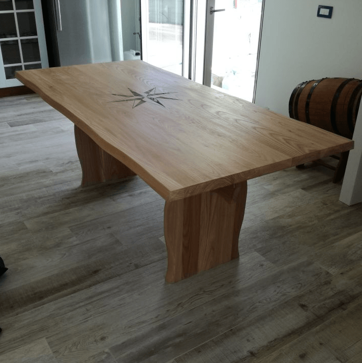 tavolo in legno massello