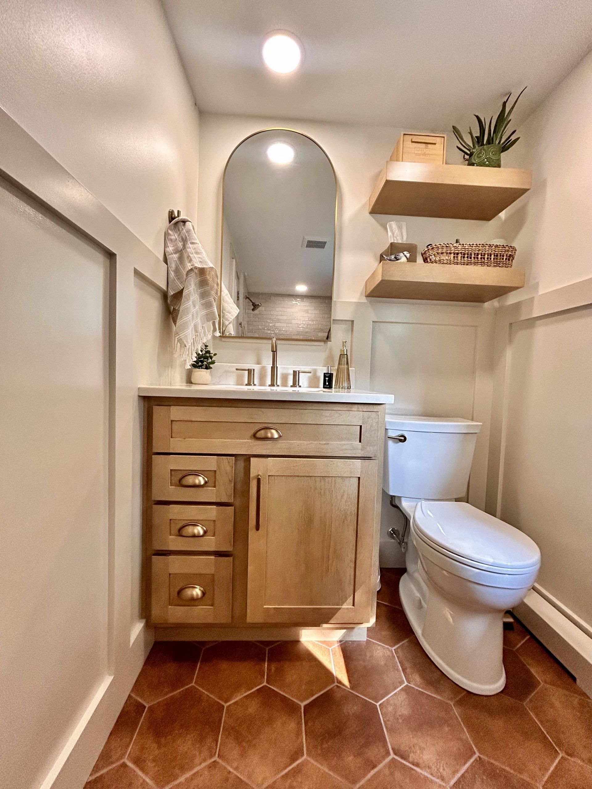 Jefferson Reno bathroom 5