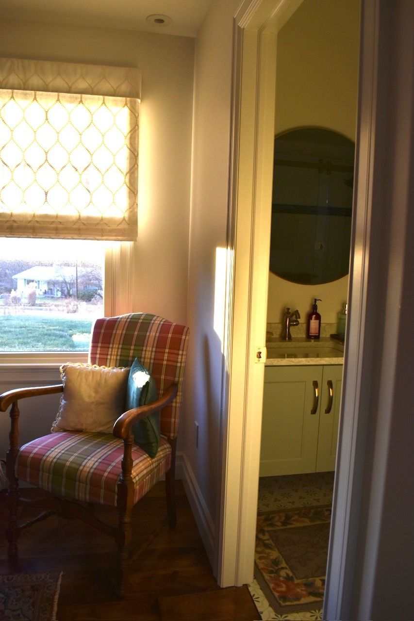 Stardust Empire bathroom 7