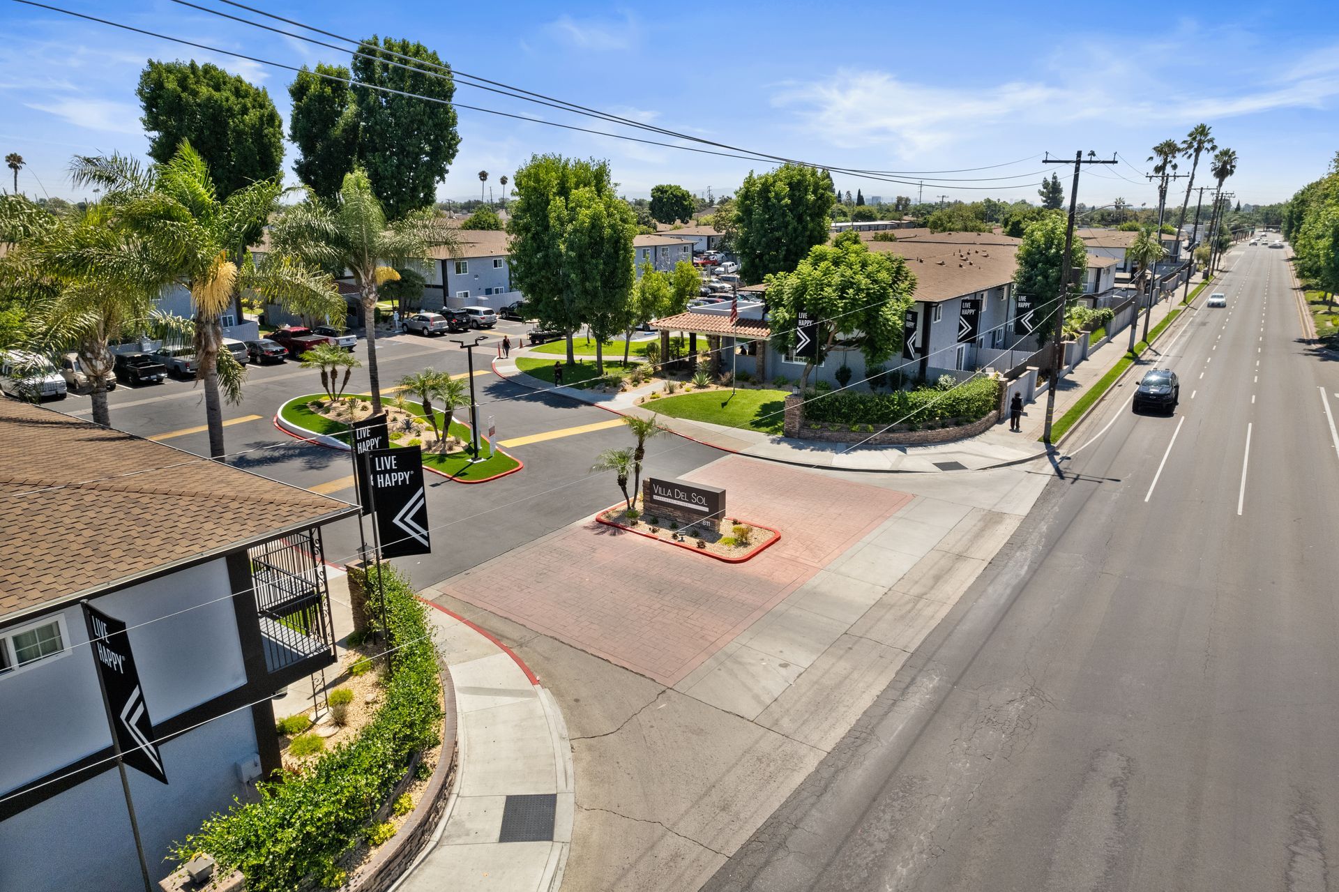 Photo gallery displaying Exterior and Interior photos of Villa Del Sol. Visit the amenities page for full list of amenities