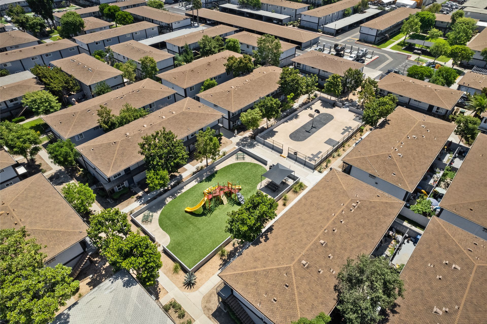 Photo gallery displaying Exterior and Interior photos of Villa Del Sol. Visit the amenities page for full list of amenities