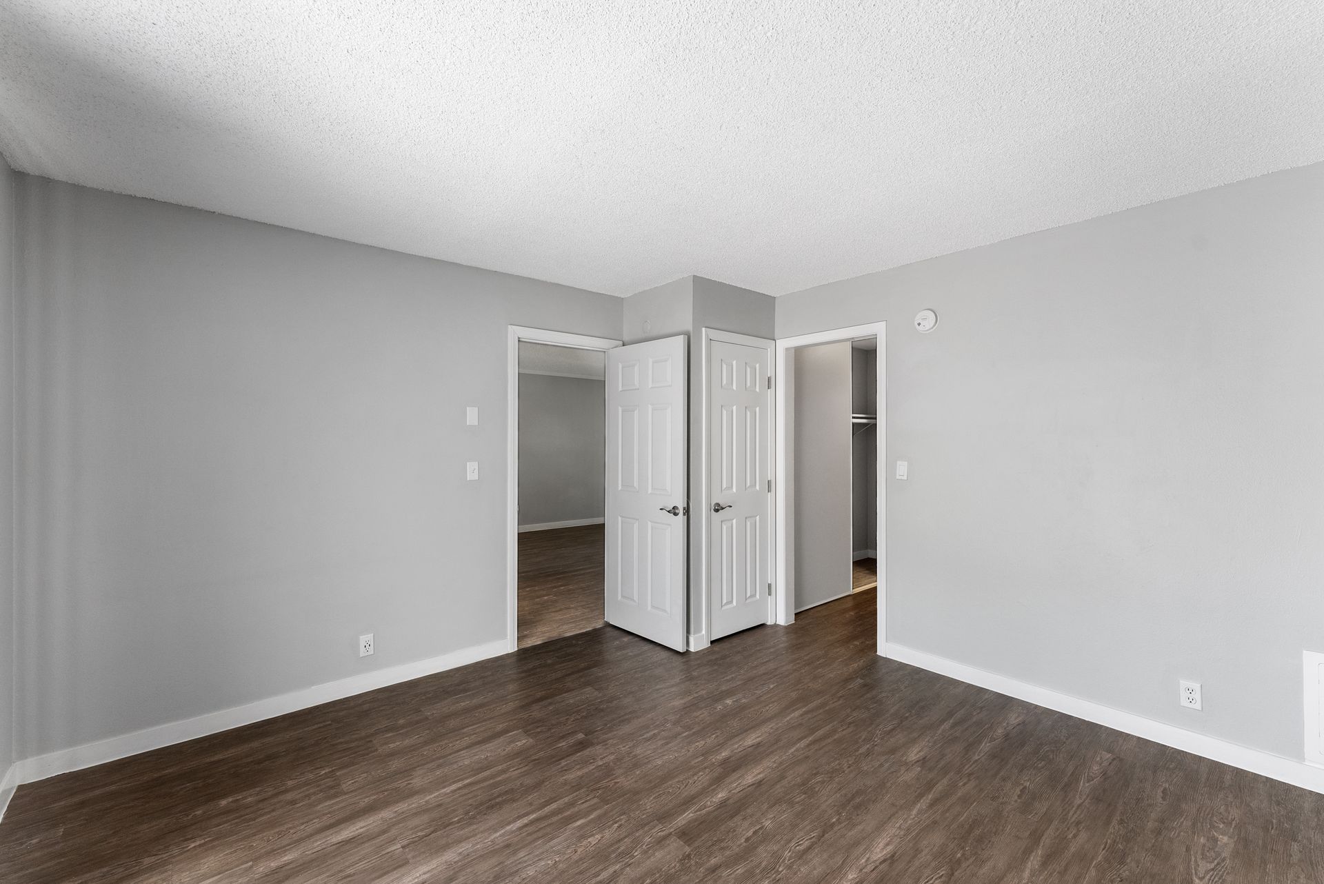 Photo gallery displaying Exterior and Interior photos of Villa Del Sol. Visit the amenities page for full list of amenities