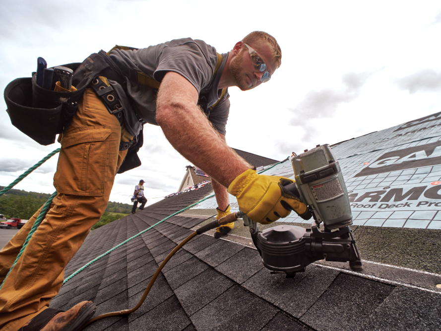 Men working on Shingles for Roof Repair 1st Choice Roofing & Contracting Builder Arkansas