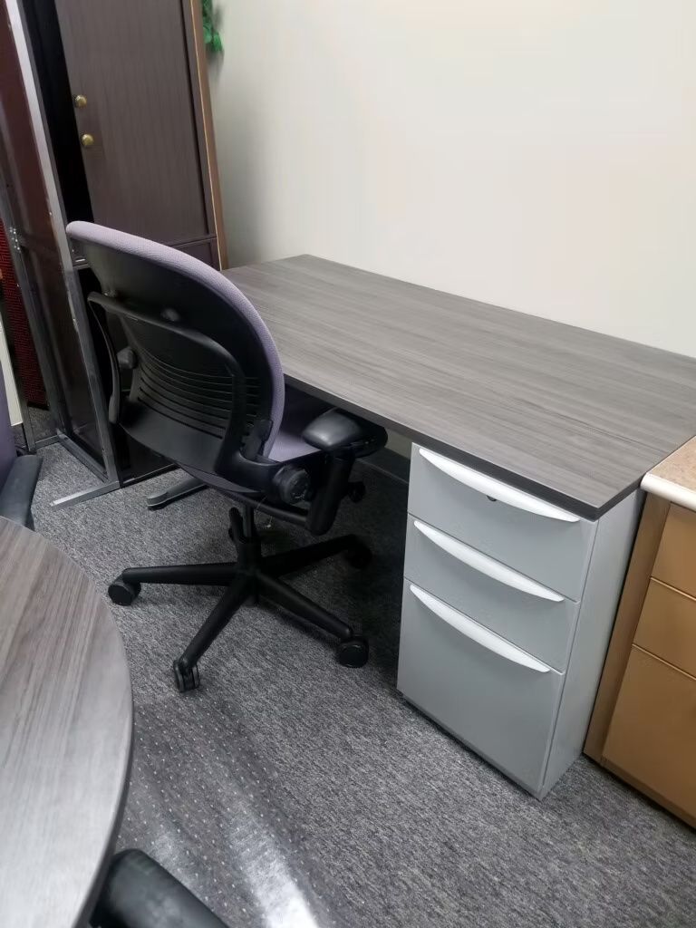 Desks/Conference Tables & Partition Panels 18