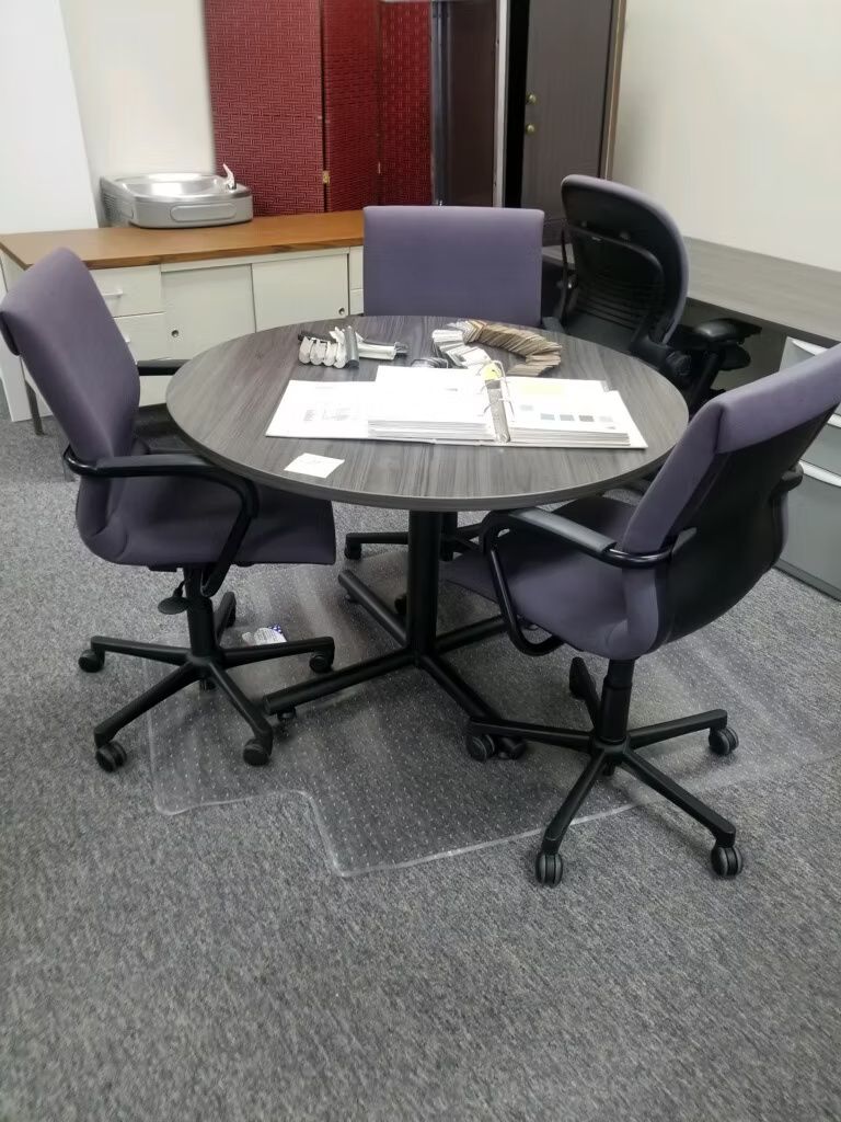 Desks/Conference Tables & Partition Panels 35