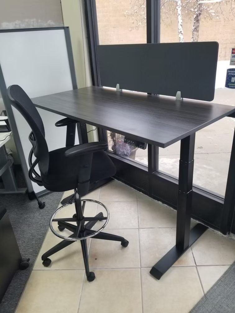 Desks/Conference Tables & Partition Panels 36