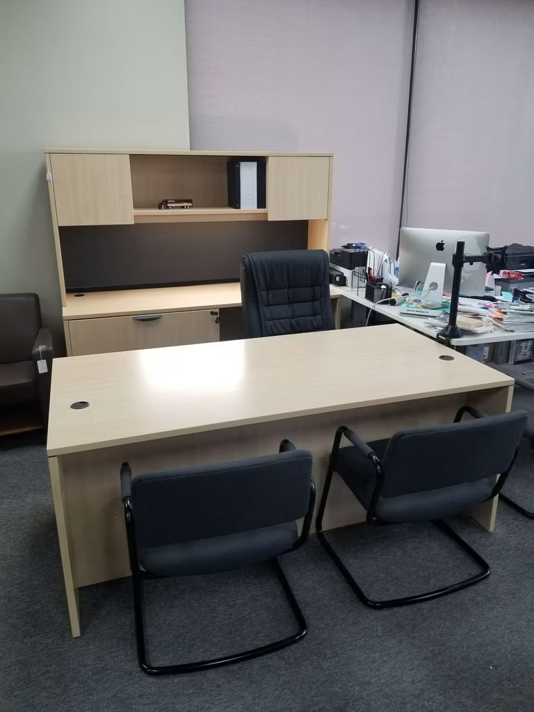 Desks/Conference Tables & Partition Panels 4