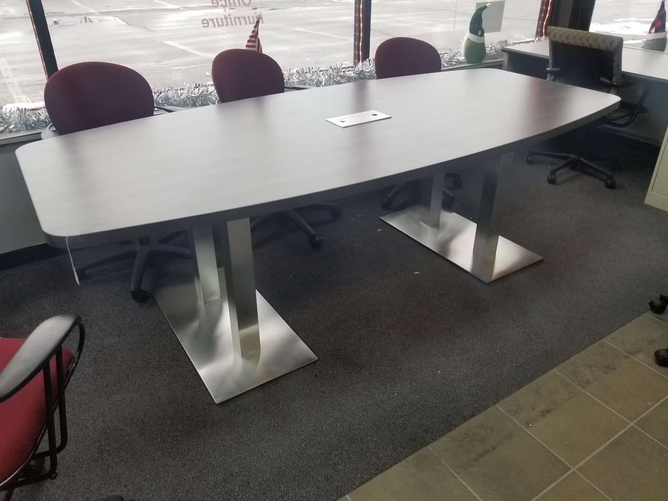 Desks/Conference Tables & Partition Panels 55