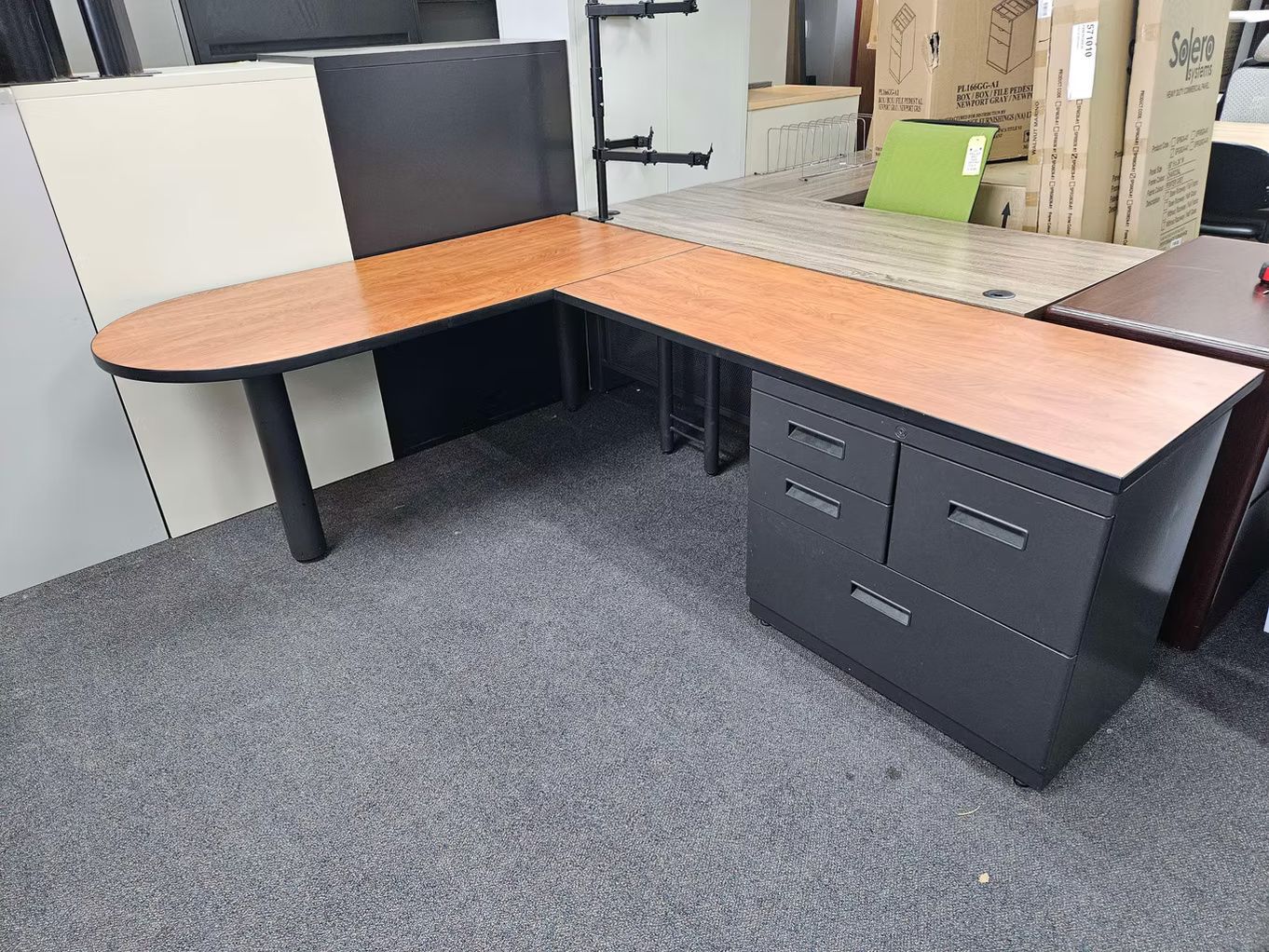 Desks/Conference Tables & Partition Panels 62