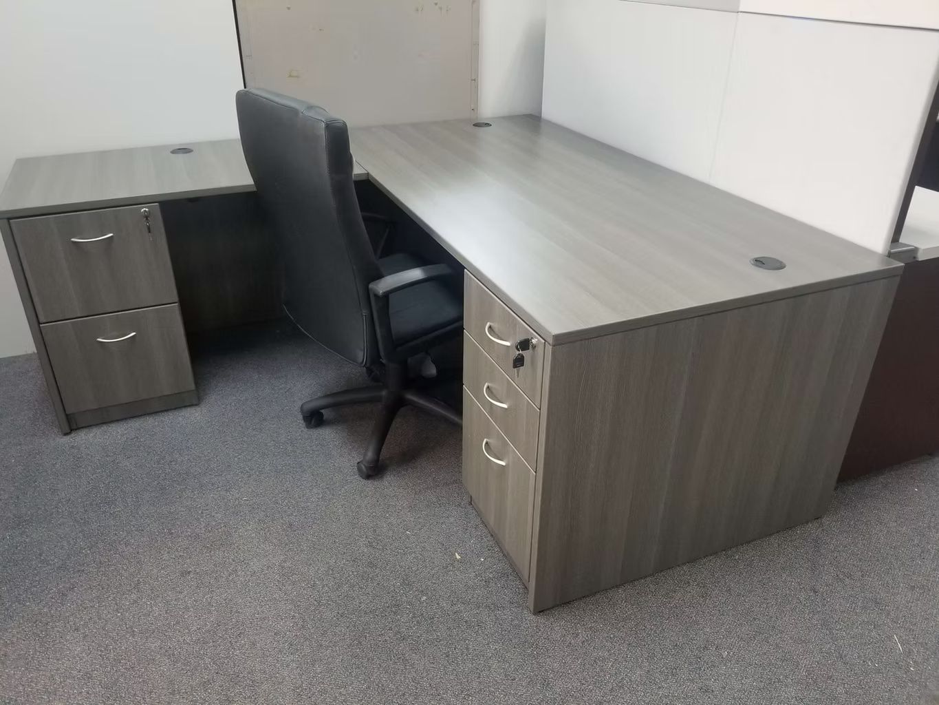 Desks/Conference Tables & Partition Panels 63