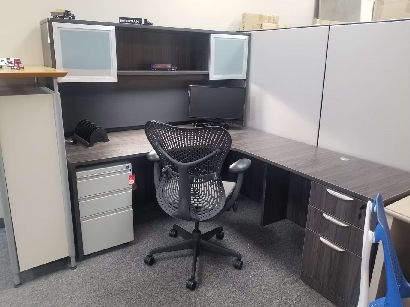 Desks/Conference Tables & Partition Panels 81