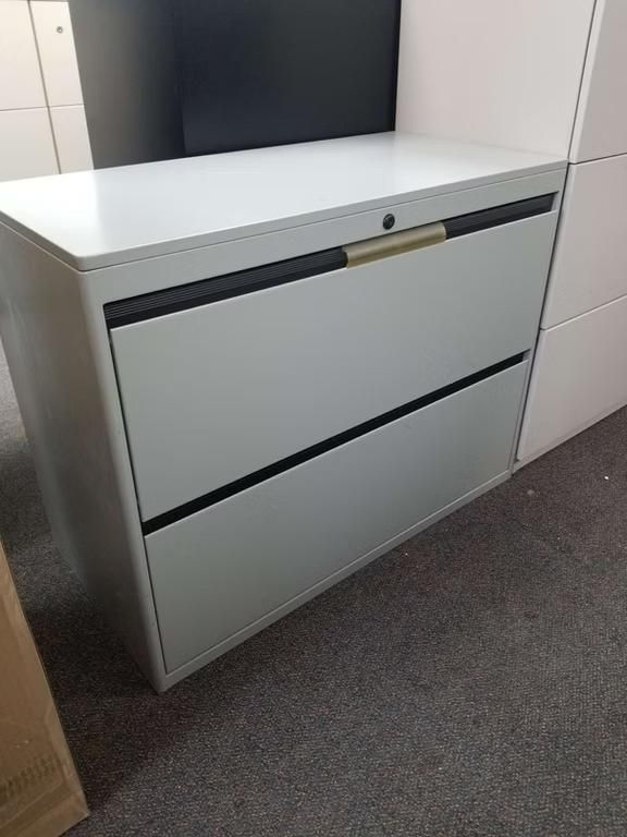 Filing Cabinets & Storage 42