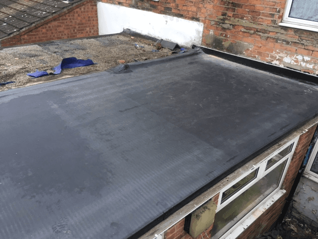 Flat roof installations