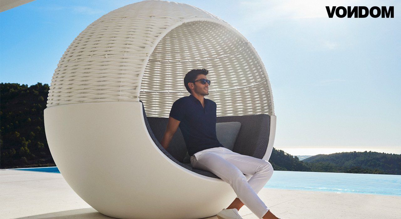 Vondom outdoor daybeds made in germany