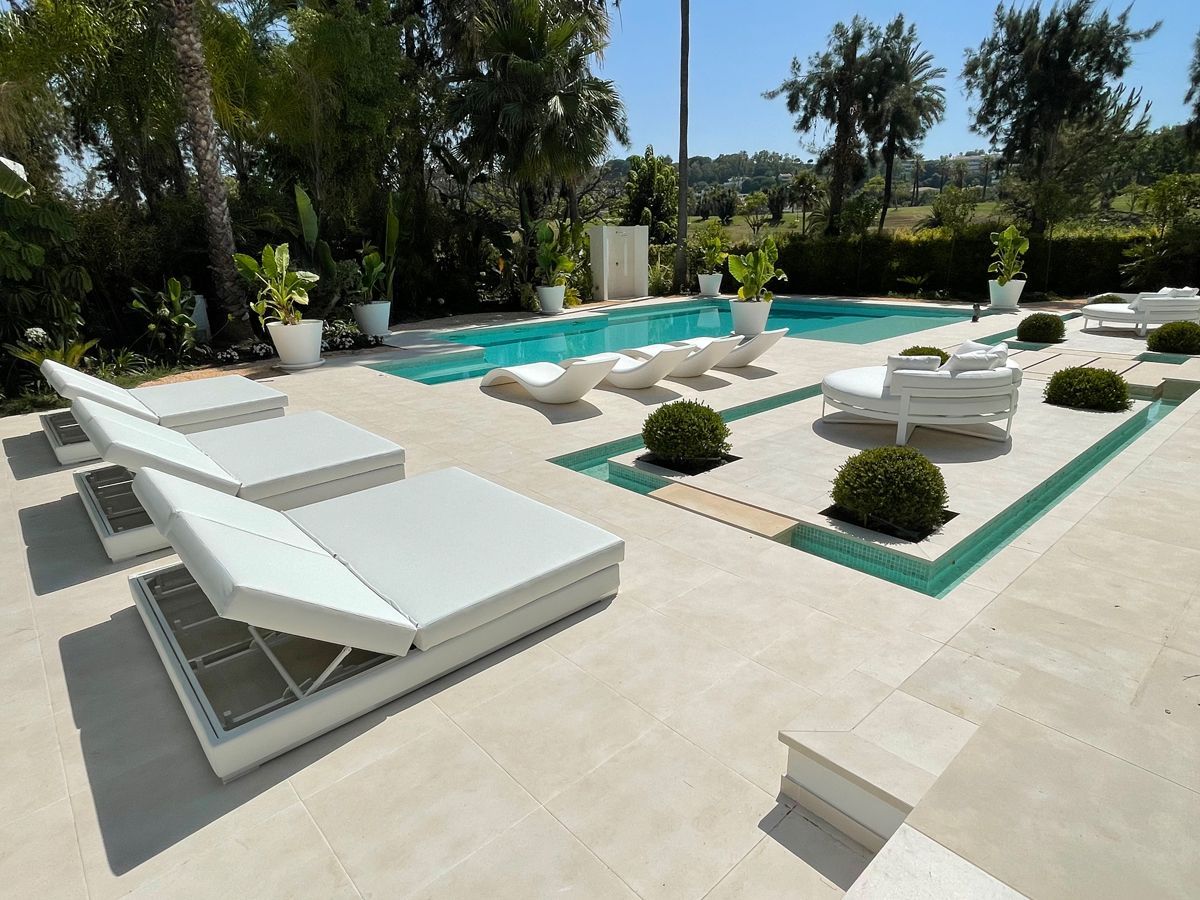Modern terrace furniture design project in Nueva Andalucia