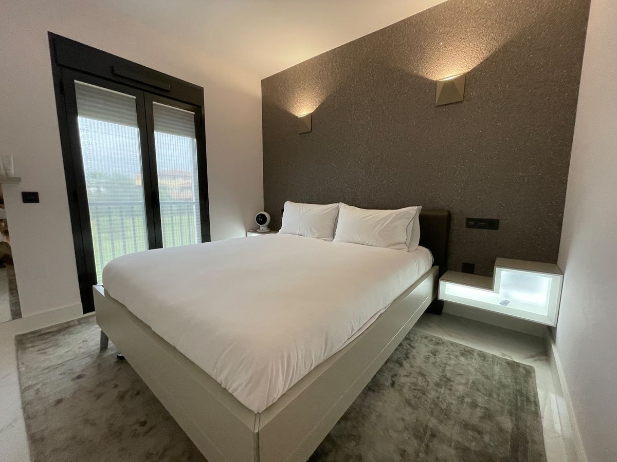 Luxury bedroom furniture project in Marbella by VIP Environment