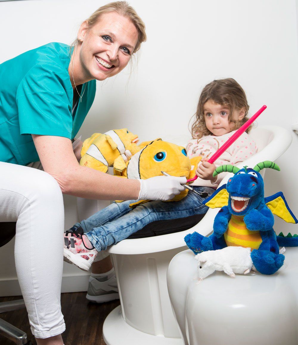 Lisette van der Harst, mondhygienist voor de jeugd
