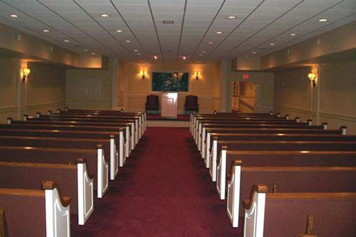 Several photos of Hux & Lipford Funeral Home In Mountain City, TN