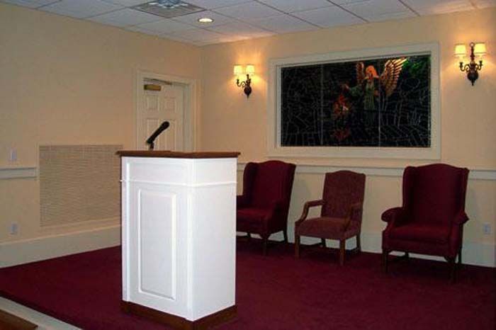 Several photos of Hux & Lipford Funeral Home In Mountain City, TN