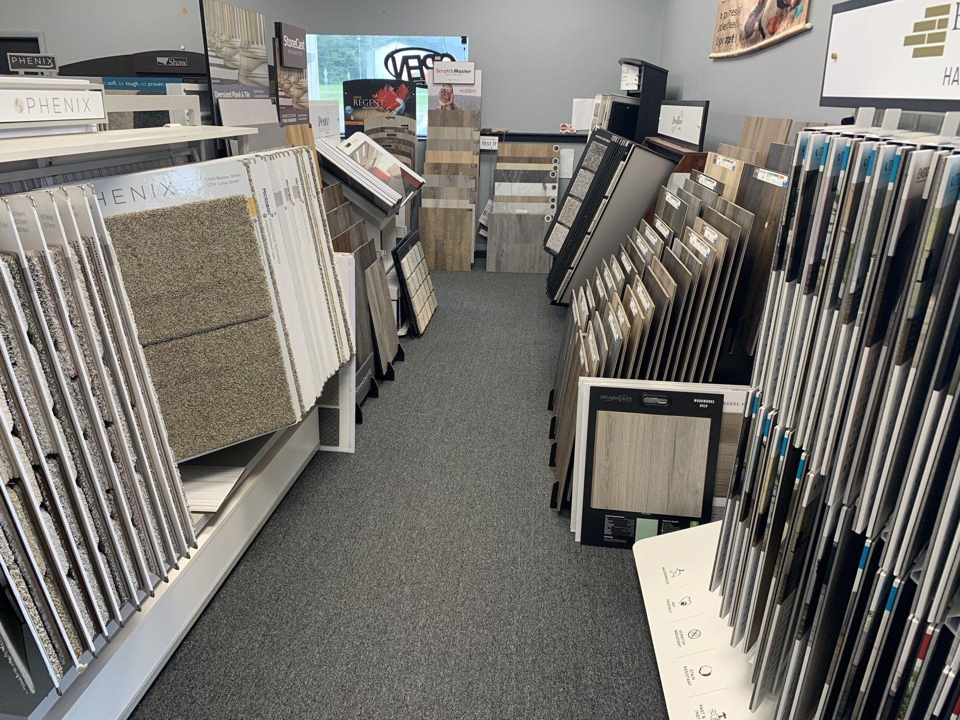 A store filled with lots of tiles and carpets.