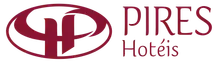 Um logotipo vermelho e branco para os hotéis Pires