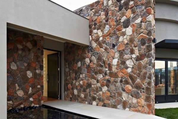 Stone outdoor wall