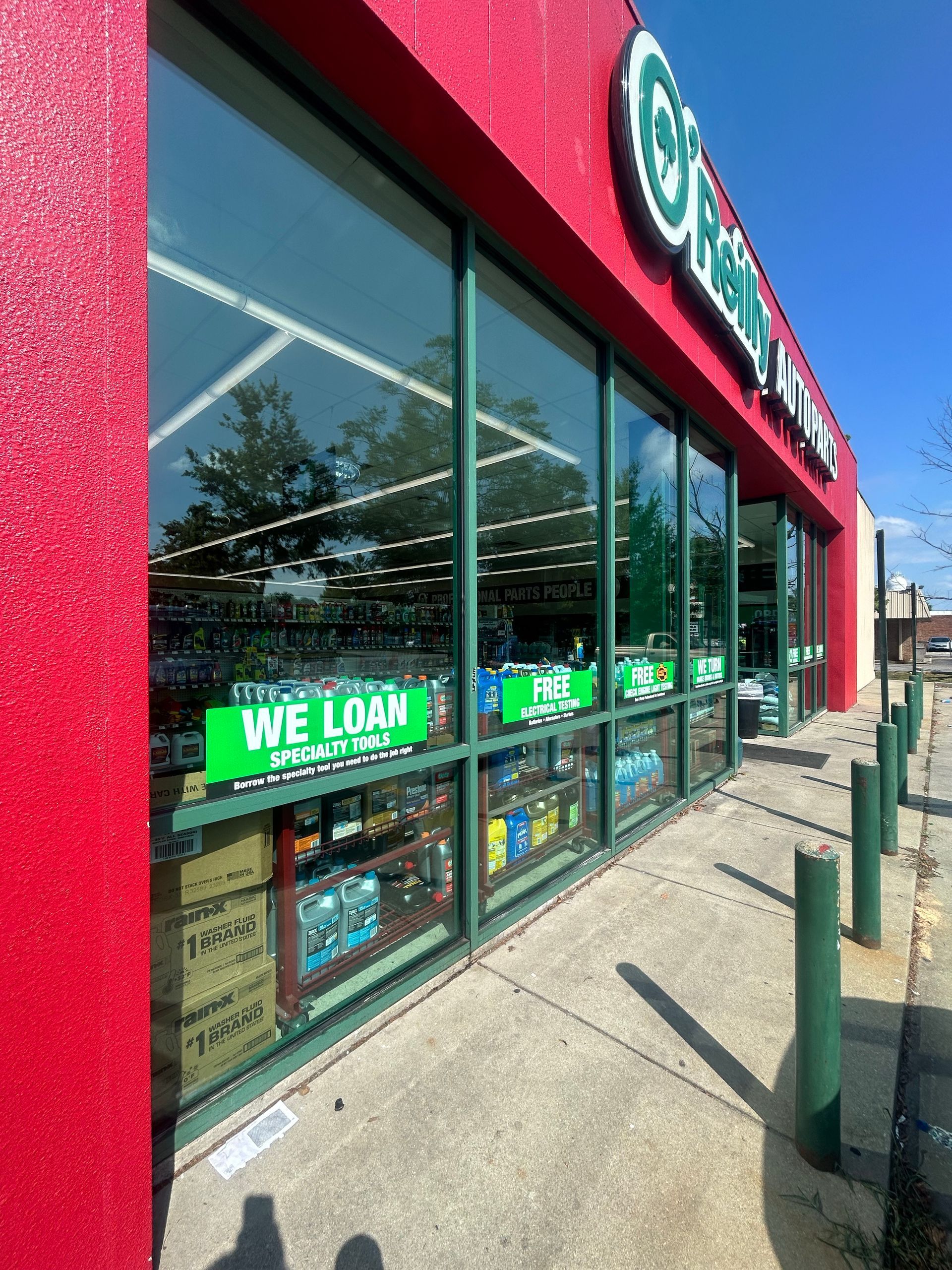 commercial window cleaning storefront