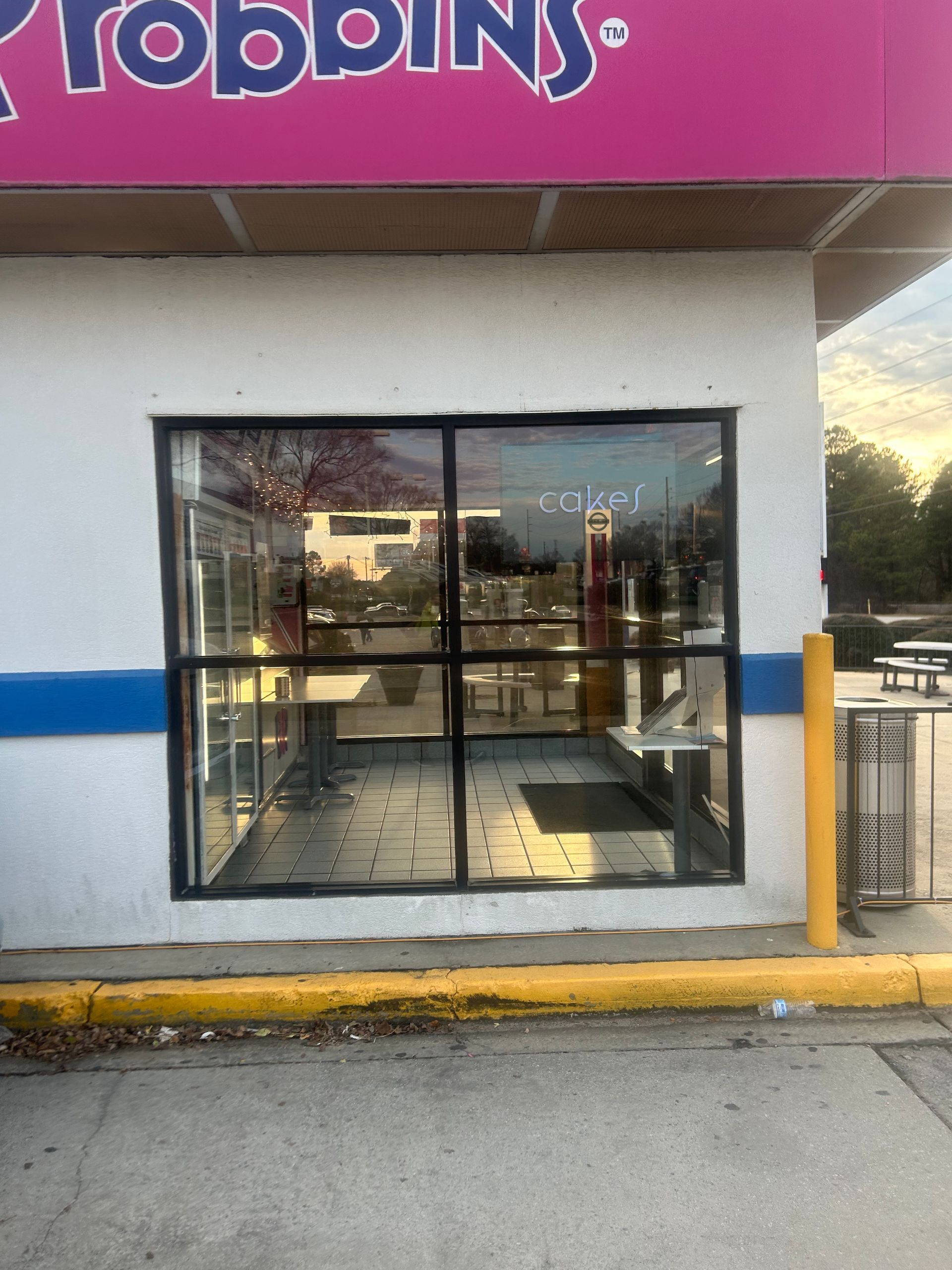 storefront window cleaning
