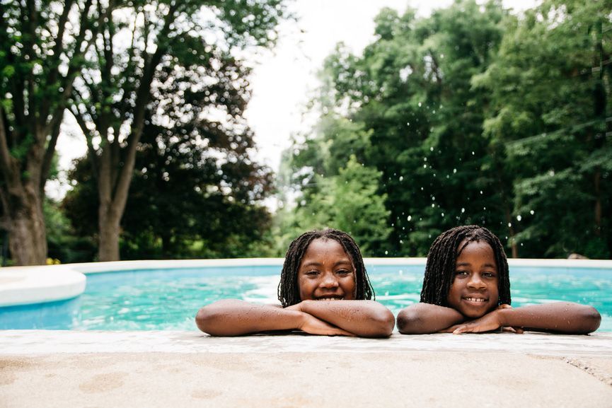 SUMMER TIME POOL TIME