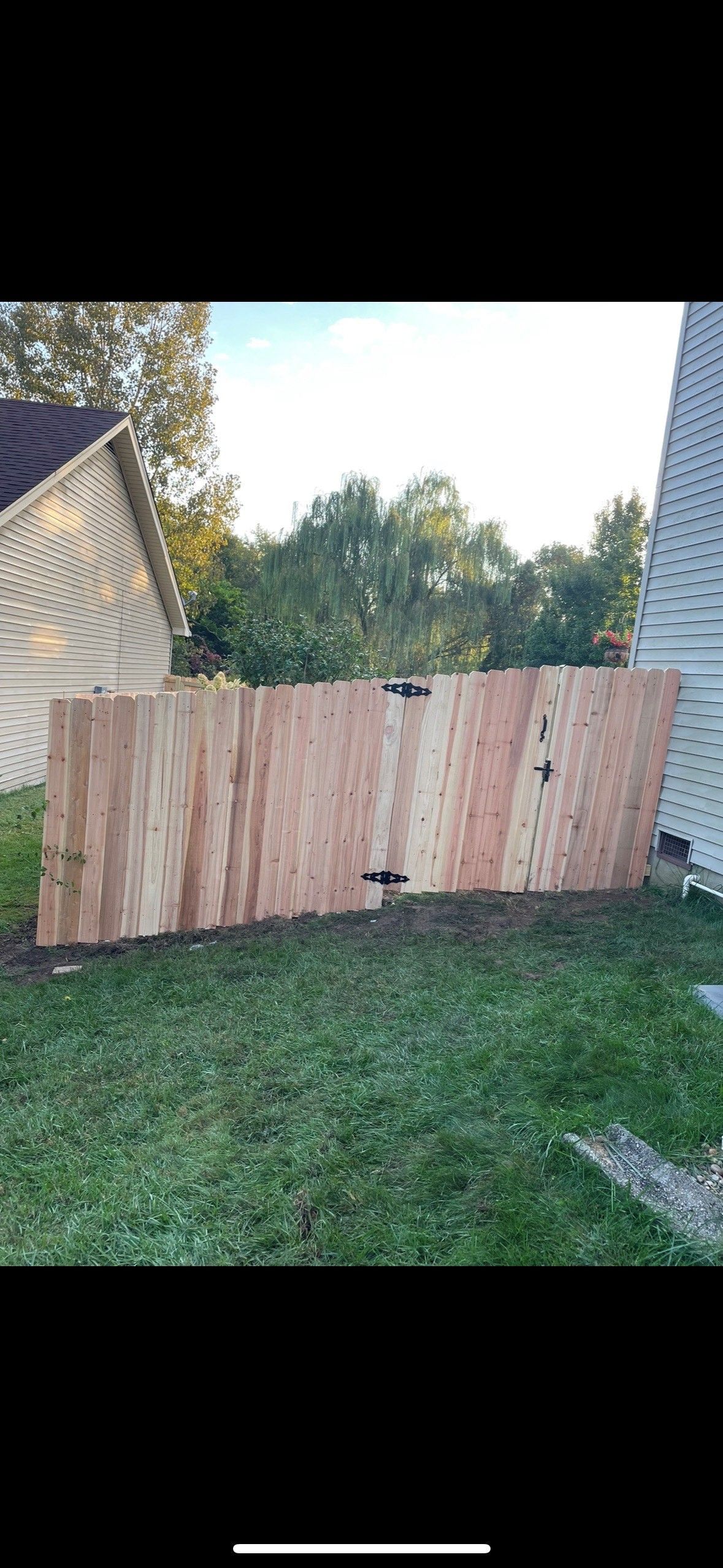 New Wooden Fence — Louisville, KY — Shatkoff Fencing