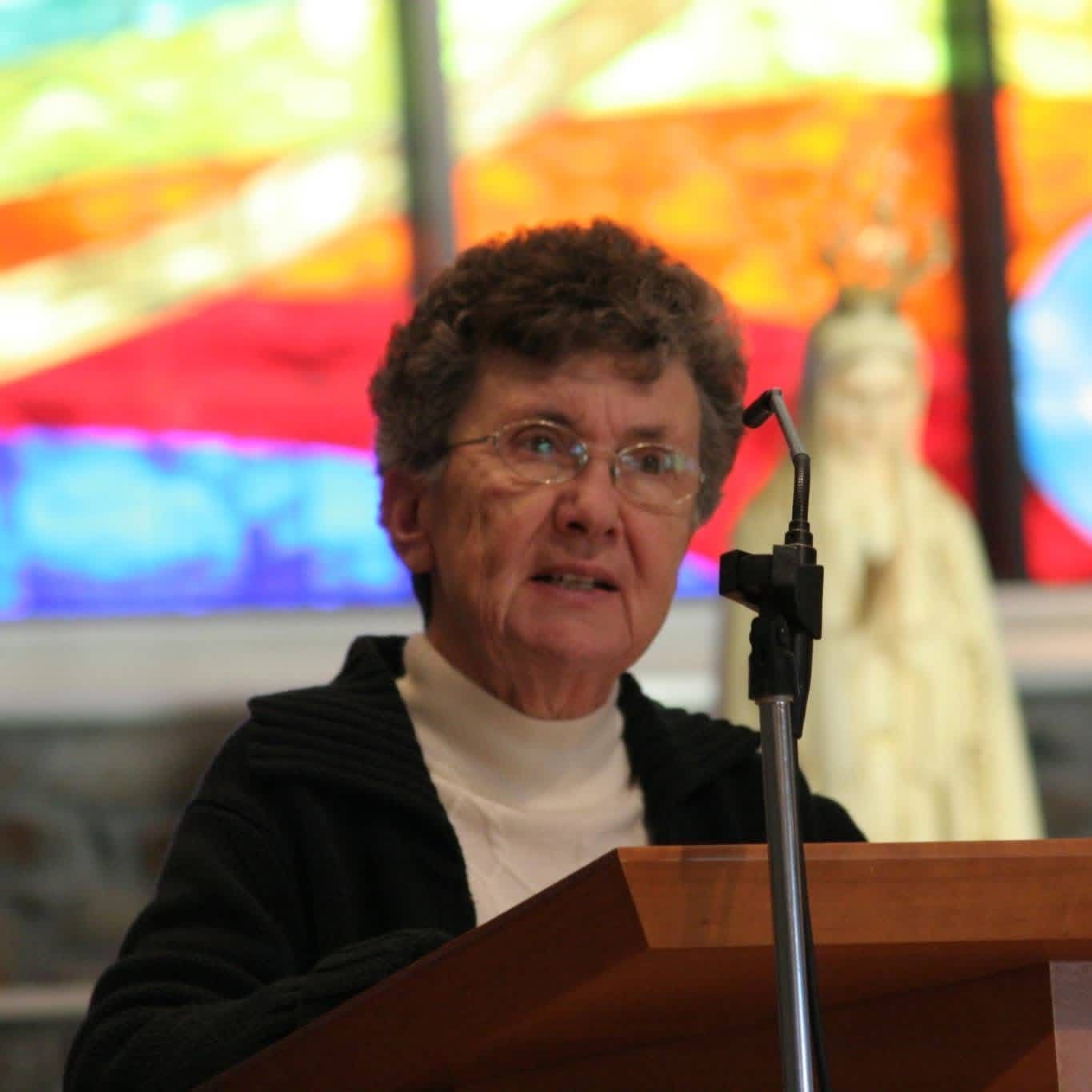 Image of Sister Yvette Gillen at the ambo of Our Lady of Fatima