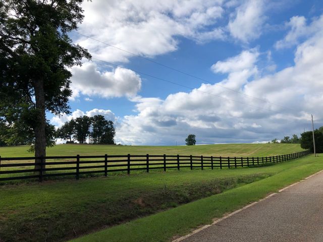 Commercial Farm & Ranch Fence Installations