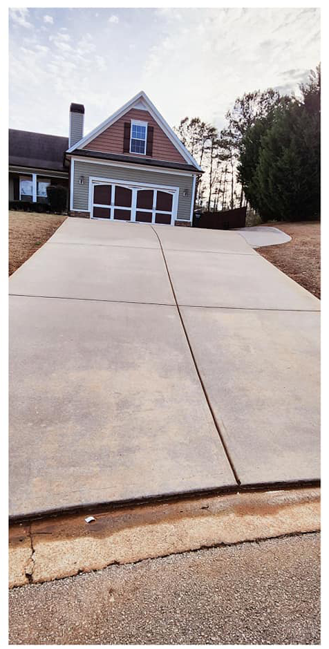 After Cleaning the Driveway — Dallas, GA — Southern Touch Softwash