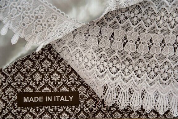 Pizzo funebre delle onoranze funebri a San Vito dei Normanni